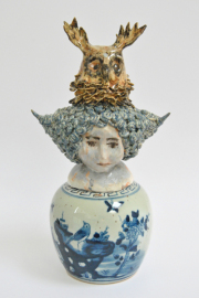 Beate Hoeing -Schnuckiputzi- ceramic  40 x 21 x 16 cm 2021