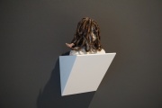 "Art Is A Remedy" Ausstellungsansicht Skulptur von Beate Höing