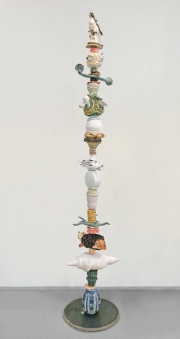 straight    Ton Fundstücke aus Porzellan Stahl 210 cm x 40 x 40 2018