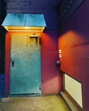 „Hintertür“ Fine Art Print auf Aludibond Versiegelung unter Plexiglas 100x 80 cm  Edition von 3