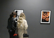 Jose Girl und Nick Zinner janinebeangallery Foto von Guido Schulz