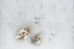 Peter Doherty, I Do Love You So, You Big Lug, Sprayfarbe, Bleistift und Kugelschreiber auf Leinwand, 54 × 65 cm, 2020.